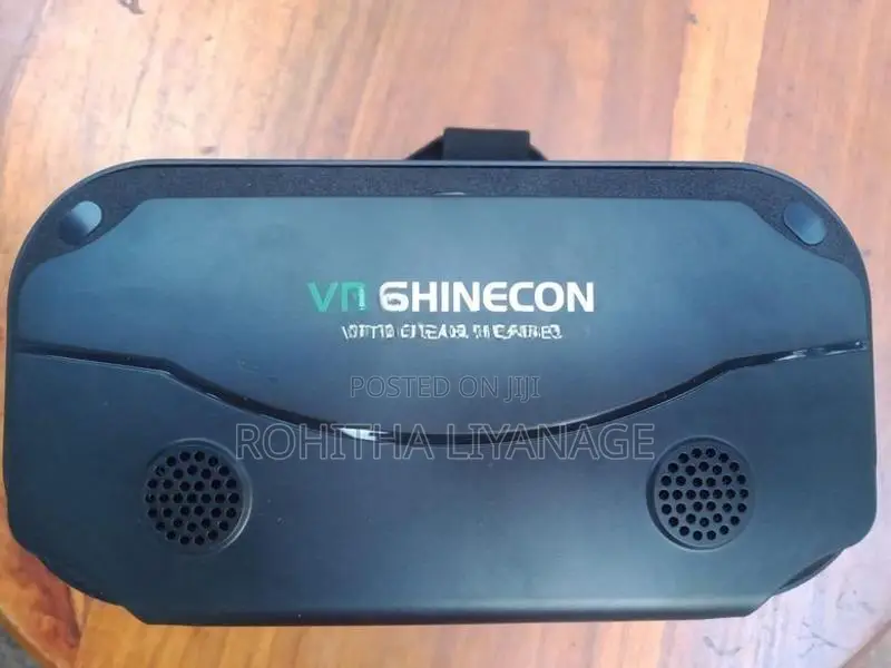 Virtual Reality Glasses