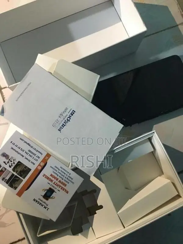 Black view Wave 8C (Used)
