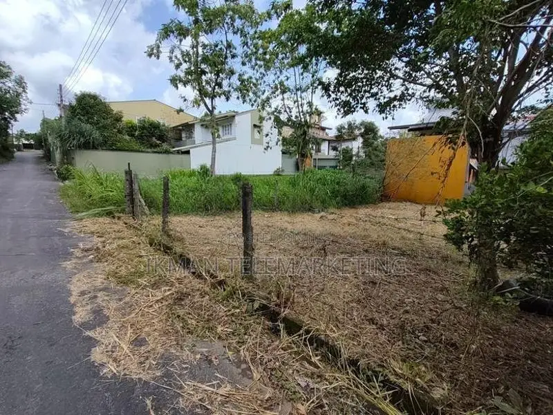 Land for Sale – Thalawathugoda