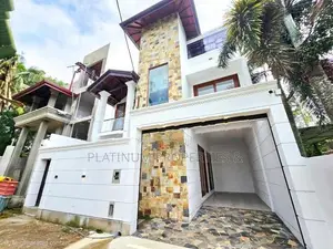 Brand New Luxury House For Sale In Piliyandala Kesbewa
