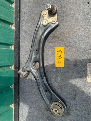 Honda Vezel Lower Arm