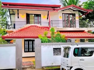 2 Storey 6 Rooms house sale in Negombo