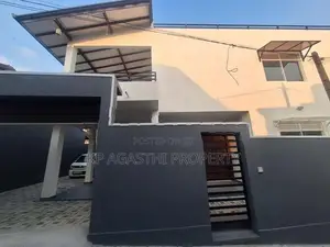 Luxury House for Sale in Thalawathugoda