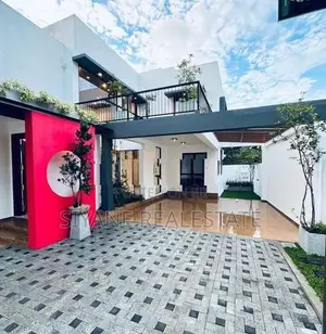 Beautiful Modern House for Sale in Kaduwela