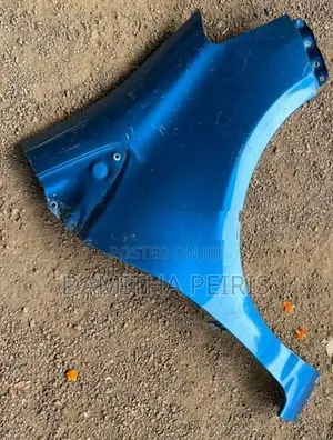 Toyota Vitz 130 Fender