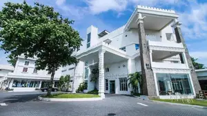Hotel for Sale Negombo