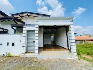 Modern Single-Story House for Sale – Athurugiriya