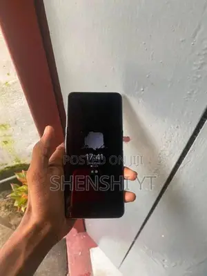 Oppo F17 Pro (Used)