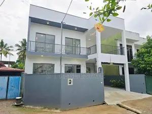 Brand New Luxury 3 Story House For Sale In Kesbewa