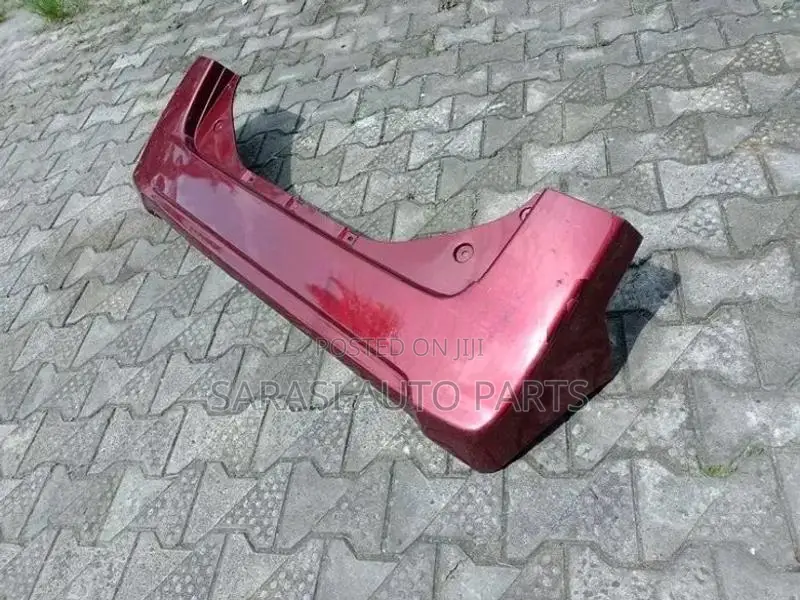 Daihatsu Tanto Bumper