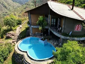 Luxury 4 Bedroom Villa for Rent in Ella