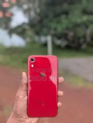 Apple iPhone XR Red Edition (Used)