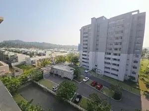 Canterbury Garden 3BR Apartment For Sale in Kahathuduwa