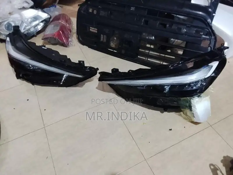 Honda vezel 2025 j 8 head light