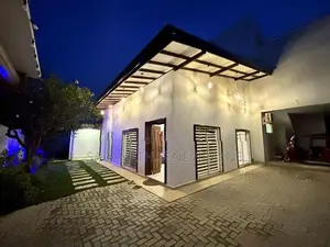 Brand-New Luxury House With Furniture Talawathugoda - Thalawathugoda