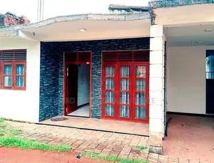 HJS170 - Modern House for Sale in Yakkala