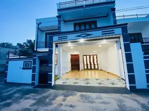 HAS205 - Luxury Quality House for Sale in Piliyandala