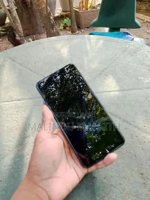 Samsung Galaxy A10 (Used)