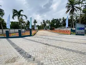 වාද්දුව පානදුරට නගර මැදින් ගාලුපාරට ලගින් බිම් කොටස් N38