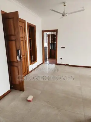 Luxury Apartment for Sale in Colombo 04