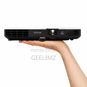 Epson PowerLite 1785W Multimedia Projector