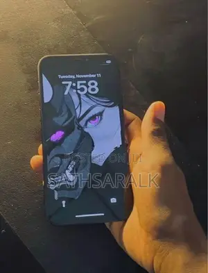 Apple iPhone 12 (Used)