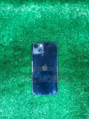 Apple iPhone 13 (Used)