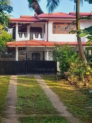 Fully Furnished House for Rent in Dikkumbura Road, Habaraduwa