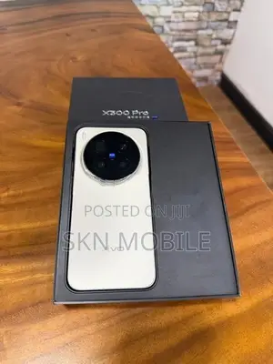 Vivo X300 Pro 16GB 512GB (Used)