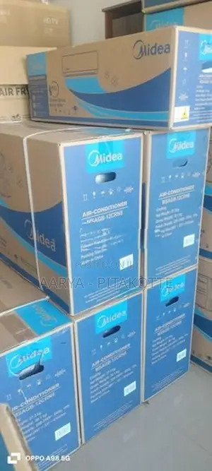 Midea Air Conditioner 12000BTU - Non inverter