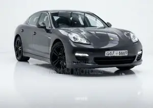 Porsche Panamera 2011