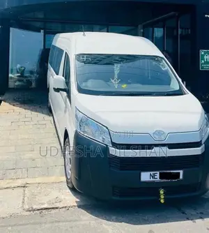 Toyota Hiace 2025