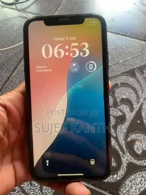Apple iPhone XR (Used)