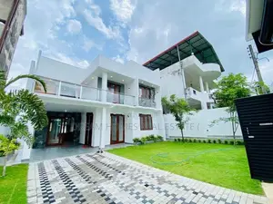 Architecture Designed Brand New House In Athurugiriya