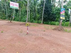 Land for Sale in Mirigama