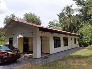 2.5-Acre Property with Modern House for Sale in Galgamuwa