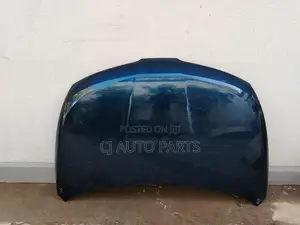 Nissan Tiida Bonnet