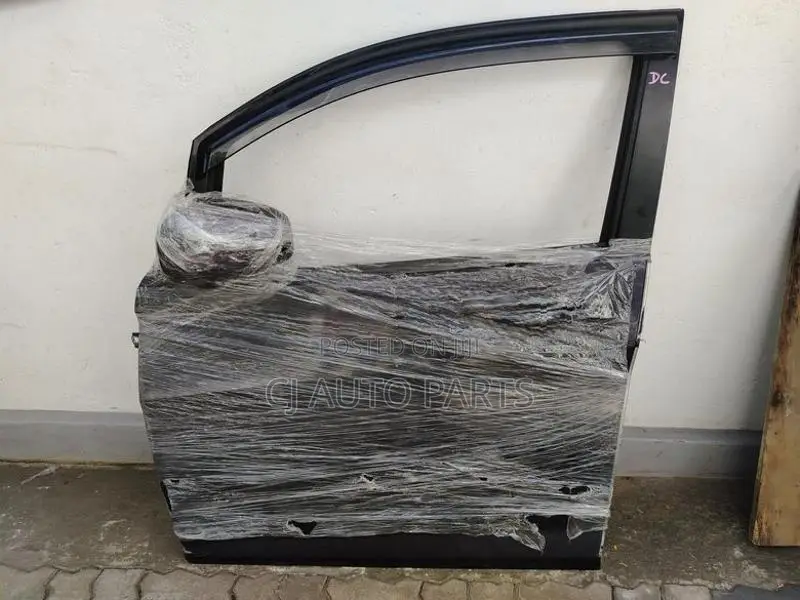 Nissan Dayz B21W Highway Star Door and Parts