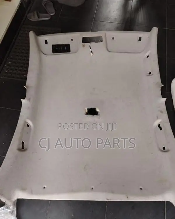 Mazda Axela BK5P Hood