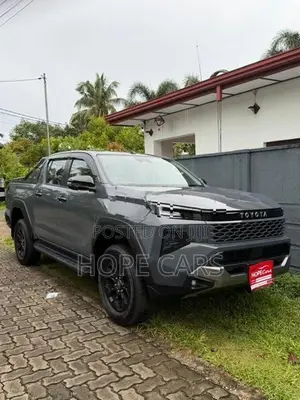 Toyota Hilux Travo Overland Plus 2026