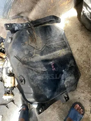 Mitsubishi Po5 Diesel Tank