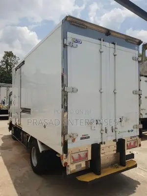 Isuzu Elf -30 2020