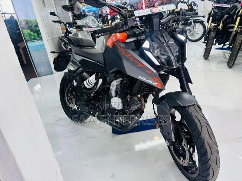 KTM Duke 250 2026