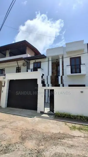 Super Luxury Brand New House for Sale in Boralesgamuwa
