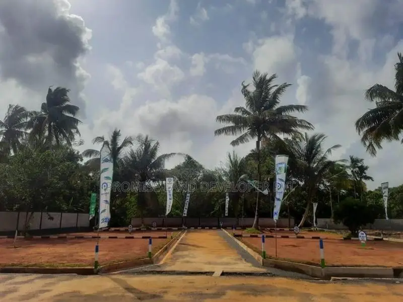 Commercial Land for Sale in Wadduwa Y31