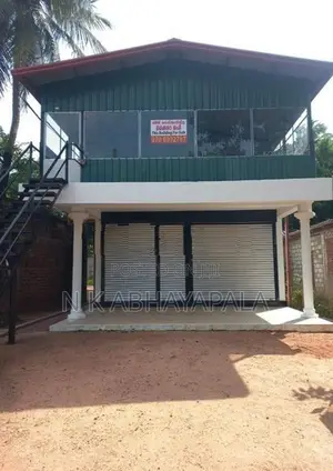 Commercial Building for Sale in Dambulla Facing A9 Main Road