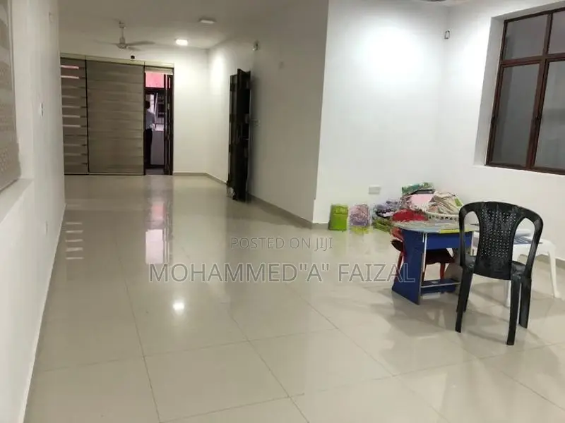 Office For Sale in Galle Road Kollupity Colombo.03