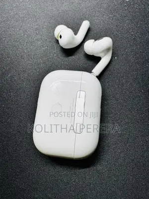 AirPods Pro (2nd generation) with MagSafe Charging Case (USB-C)