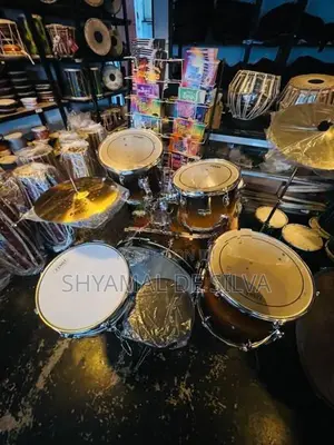 Tama oil velom Drum set ( Made in USA )