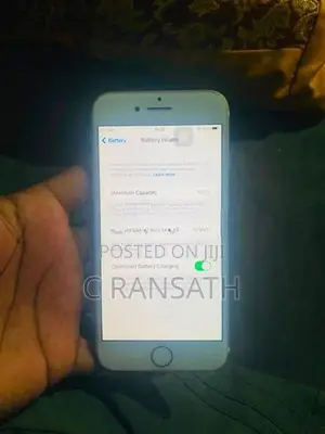 Apple iPhone 7 128GB (Used)